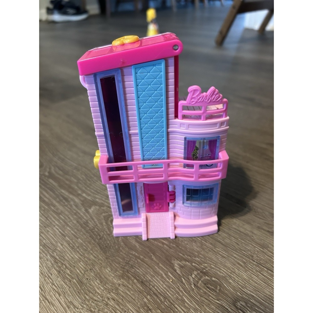Mattel Polly Pocket Barbie Pink Dreamhouse 5" Compact Playset 2023 [Incomplete]